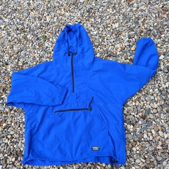 Men's L L Bean Vintage XL Hoodie, Half Zip. - Picture 1 of 7